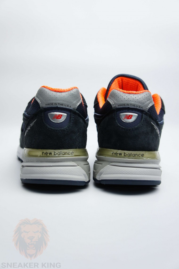Кросівки New Balance w 990 NV4